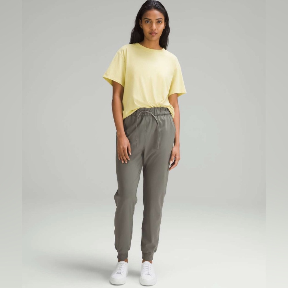 Lululemon Stretch High-Rise Jogger Grey Sage size 4